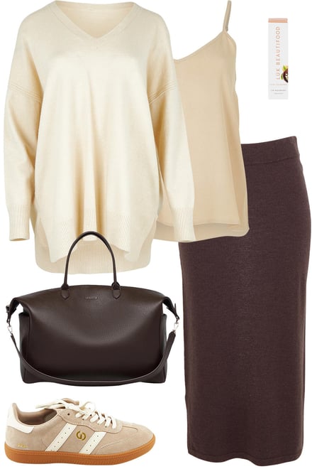 V Neck & Maxi Travel Set