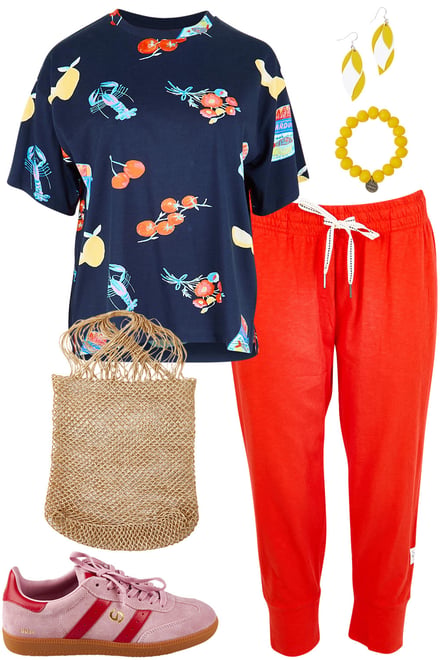 Market Tee With Tangelo Pants