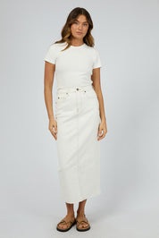A model wearing the Ray Denim Comfort Maxi Skirt in colour White (White), from the front, showing the whole outfit