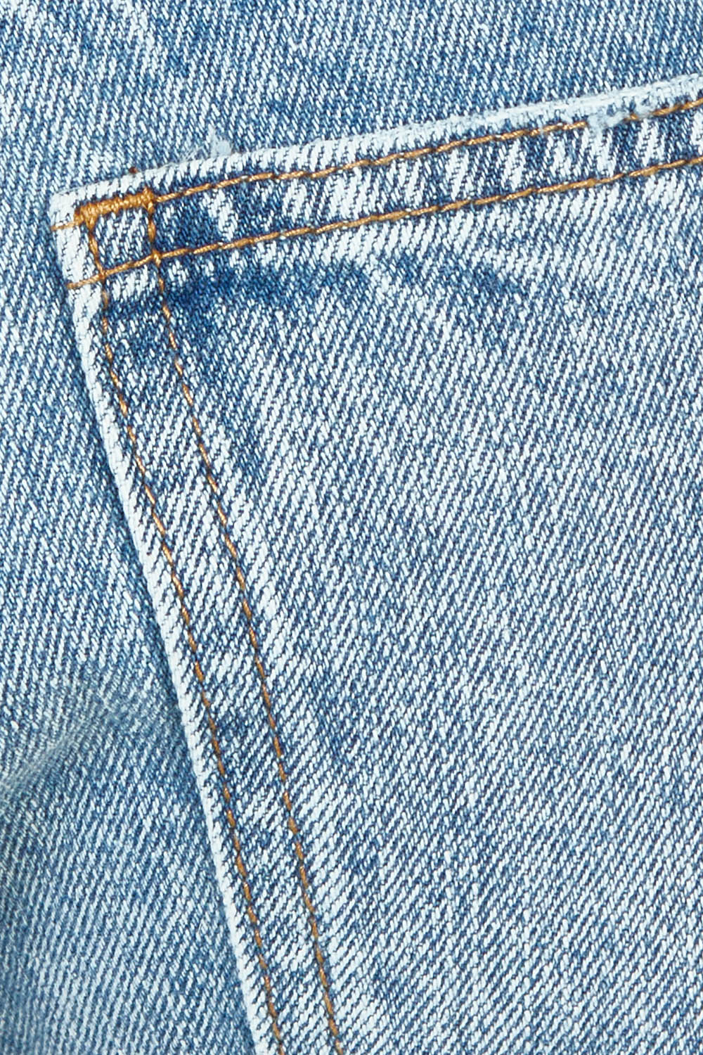 Product shot of the Lexie Denim Short in colour Lblue (Blue), detail
