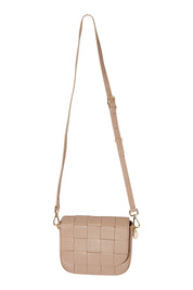 Product shot of the Clara Weave Leather Crossbody in colour Fawn, from the front