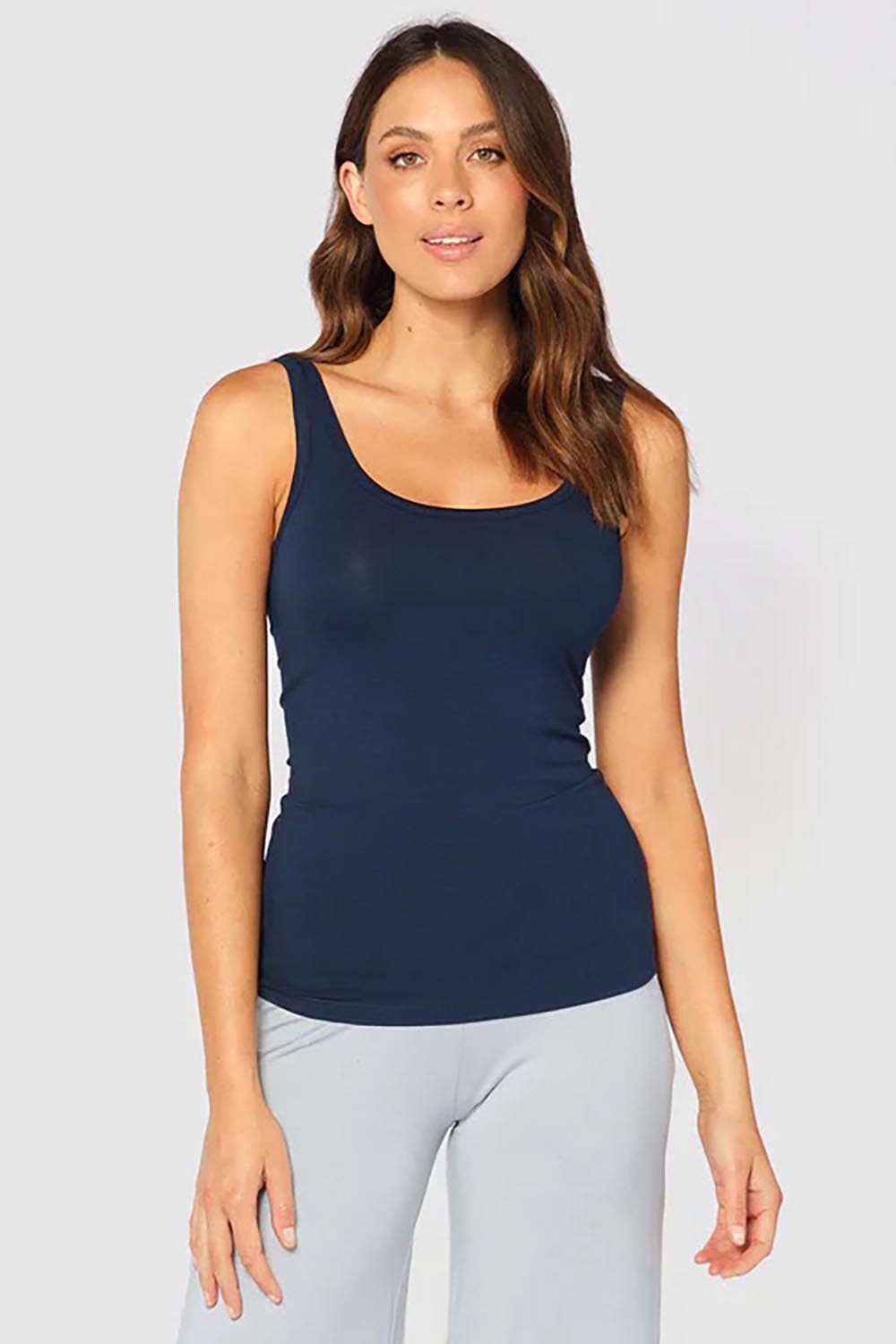 Bamboo Scoop Singlet - Navy