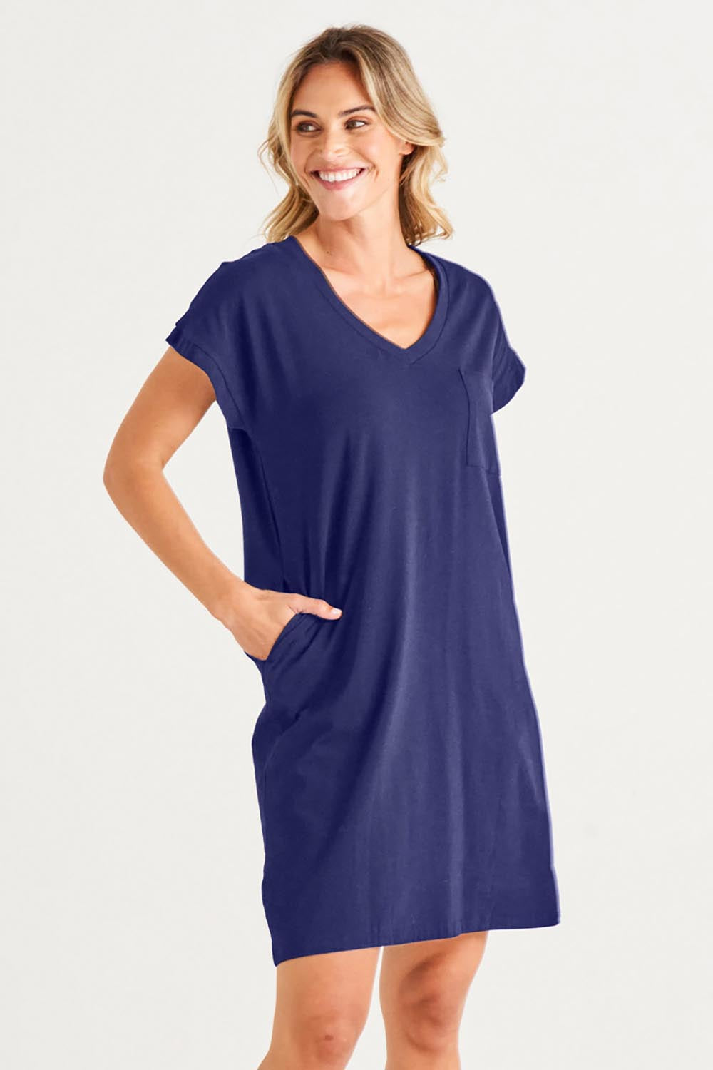 A model wearing the Zena Cotton Tin colourShirt Dress - Ashblue (Blue), from the front, cropped image