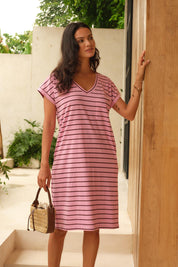 Model Genericm wearing size sample of the Zena T-Shirt Dress – Pinkchoc in colour Pinkchoc, from an angle
