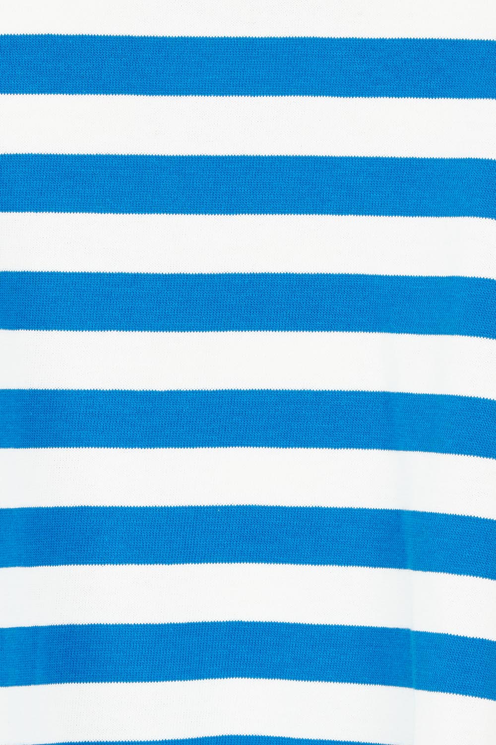 Product shot of the Relax Boxy Cotton Tee in colour Azureblue (Blue), detail