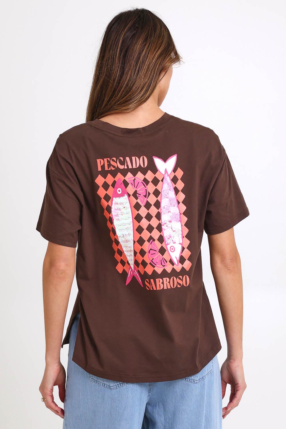 Model Madelinec wearing size 10 of the Relax Boxy Tee – Pescado in colour Pescado, from the back