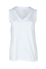 Product shot of the Trinity Vin colourNeck Cotton Tank - White (White), from the front
