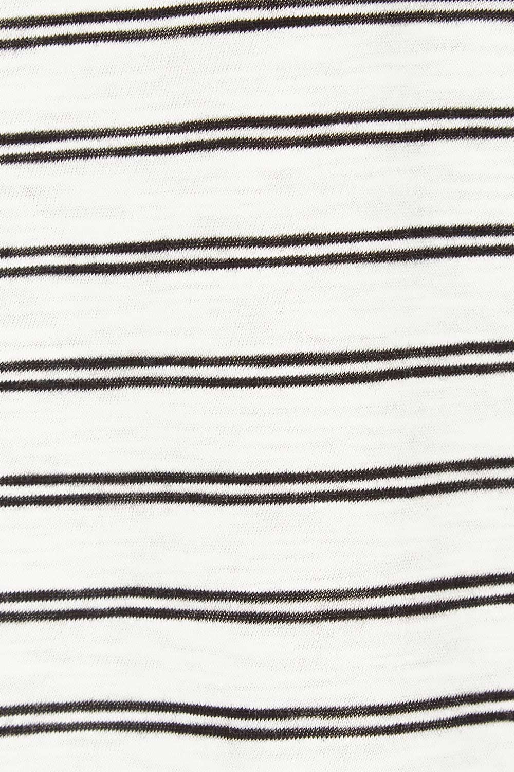 Product shot of the Billie Tee in colour Whiteblack (White), detail