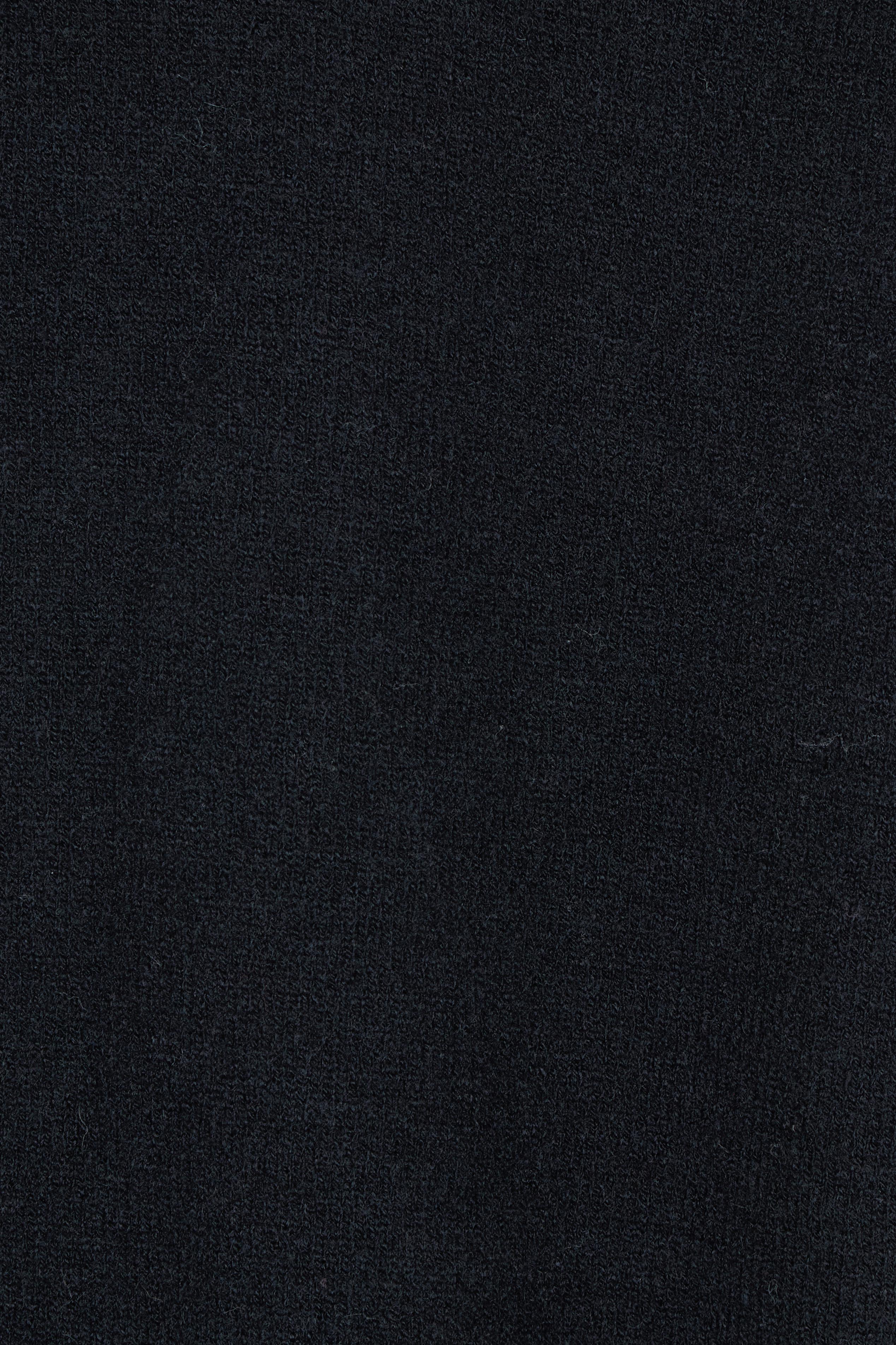 Product shot of the Emy Cardigan in colour Black (Black), detail