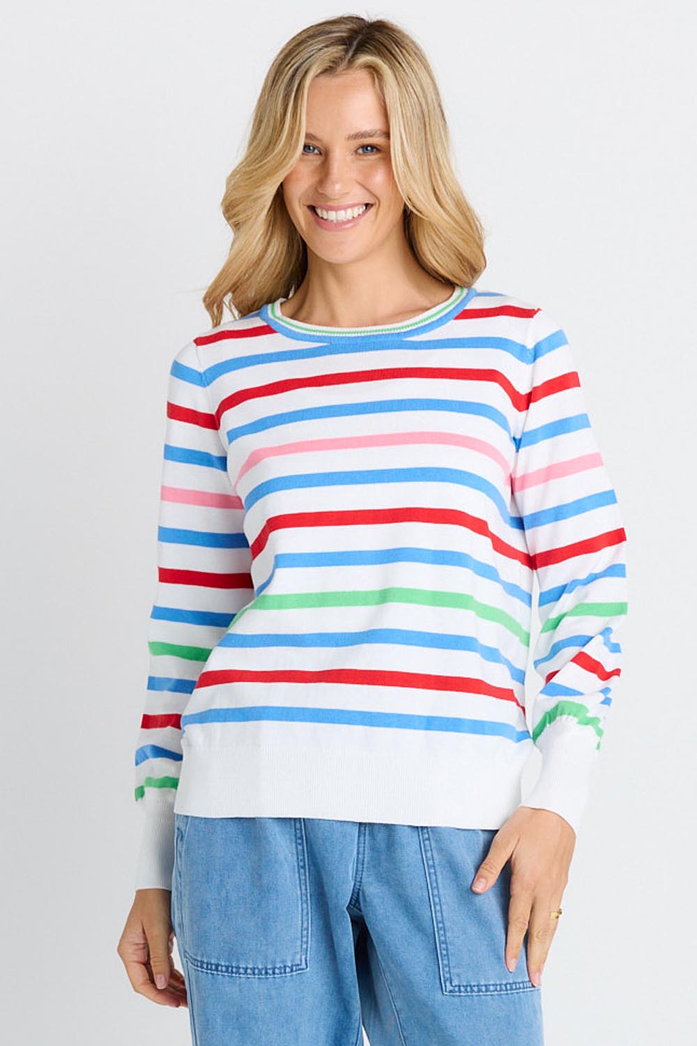 Model Genericm wearing size sample of the Indie Knit Sweater – Sorbet in colour Sorbet, in a cropped view