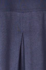 Product shot of the Maya Tee in colour Dustyblue (Blue), detail