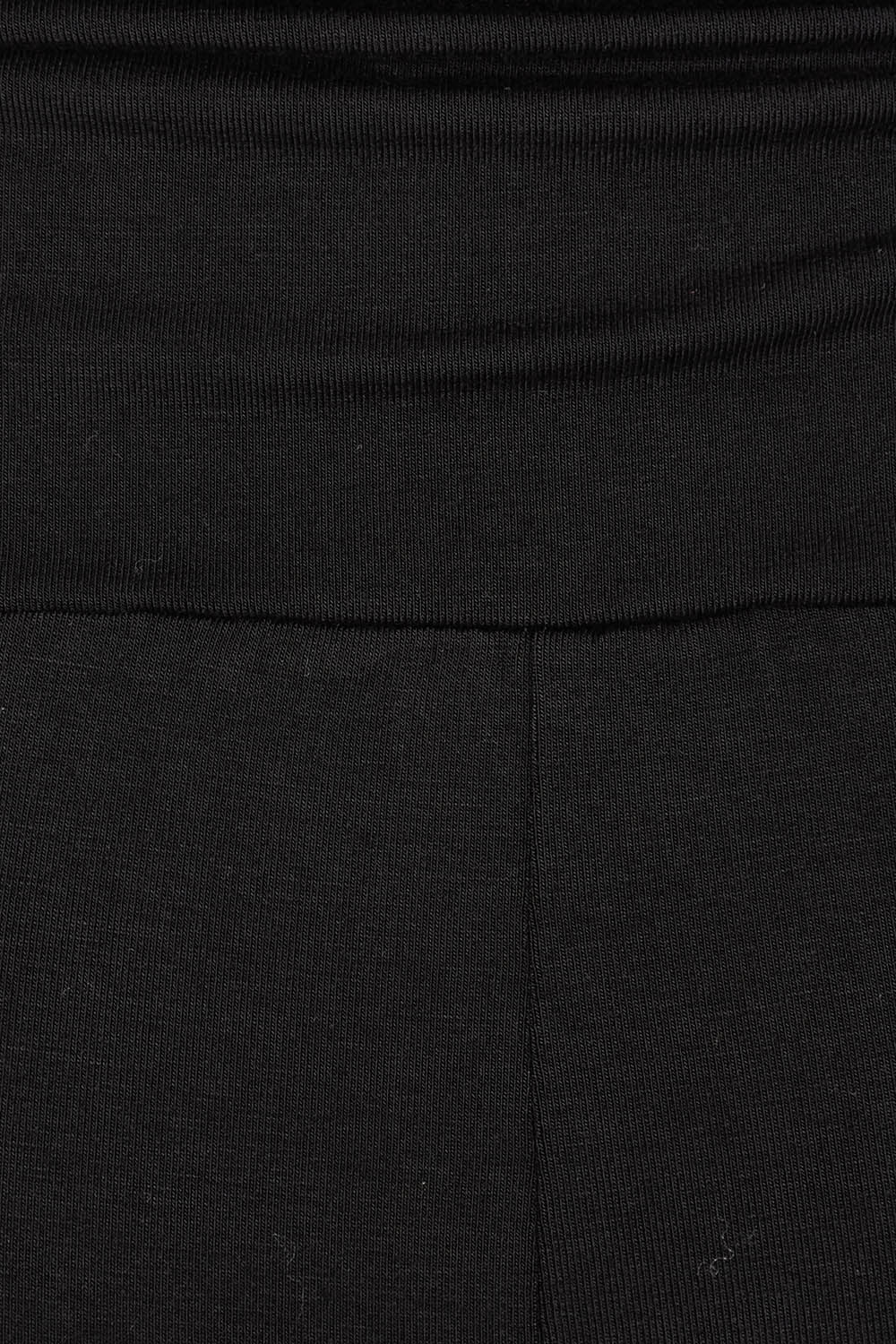Product shot of the Houston Relaxed Pant in colour Black (Black), detail