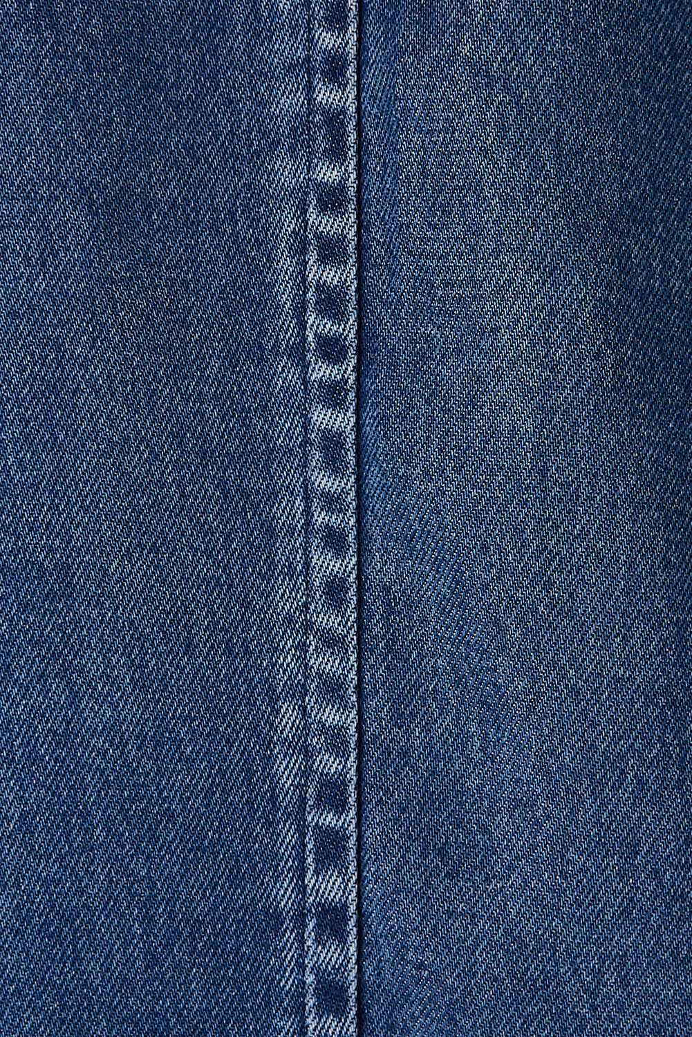 Product shot of the Melba Denim Blazer in colour Drkrinse (Blue), detail