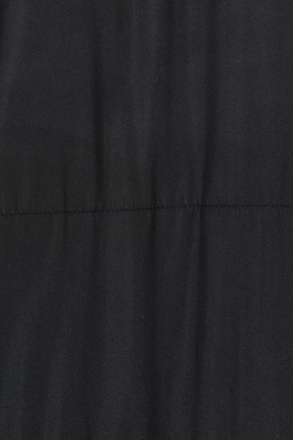 Product shot of the Valkyrie Puffer Jacket in colour Black (Black), detail