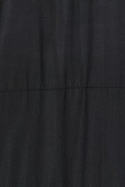 Product shot of the Valkyrie Puffer Jacket in colour Black (Black), detail