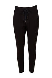 Product shot of the Max Jogger in colour Black (Black), from the front