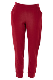 Product shot of the Lindsay Jogger in colour Wildberry (Red), from the front