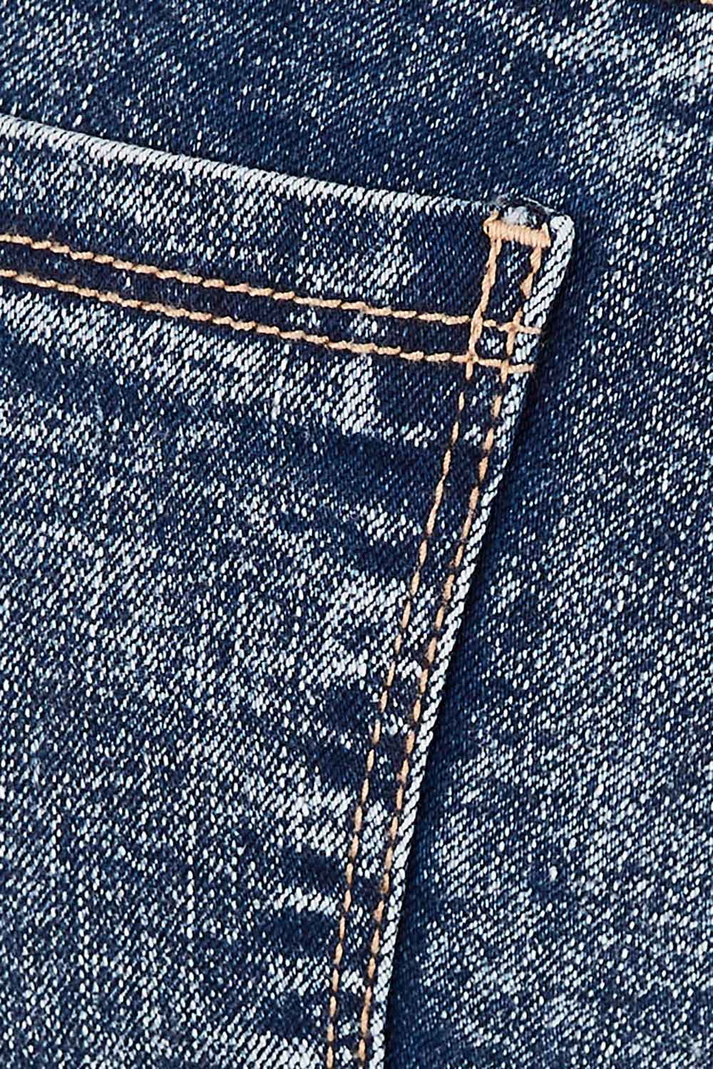 Product shot of the Aiden Stretch Jean in colour Dustyblue (Blue), detail