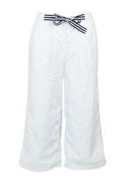 Product shot of the Lulu Cotton Pant in colour White (White), from the front