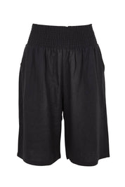 Product shot of the Lee Linen Blend Bermuda Short in colour Indigrey (Grey), from the front