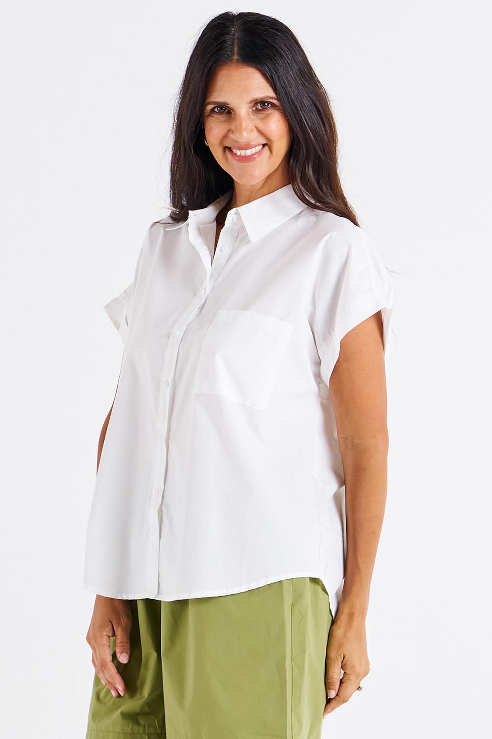 A model wearing the Mara Cotton Shirt in colour White (White), from the front, cropped image