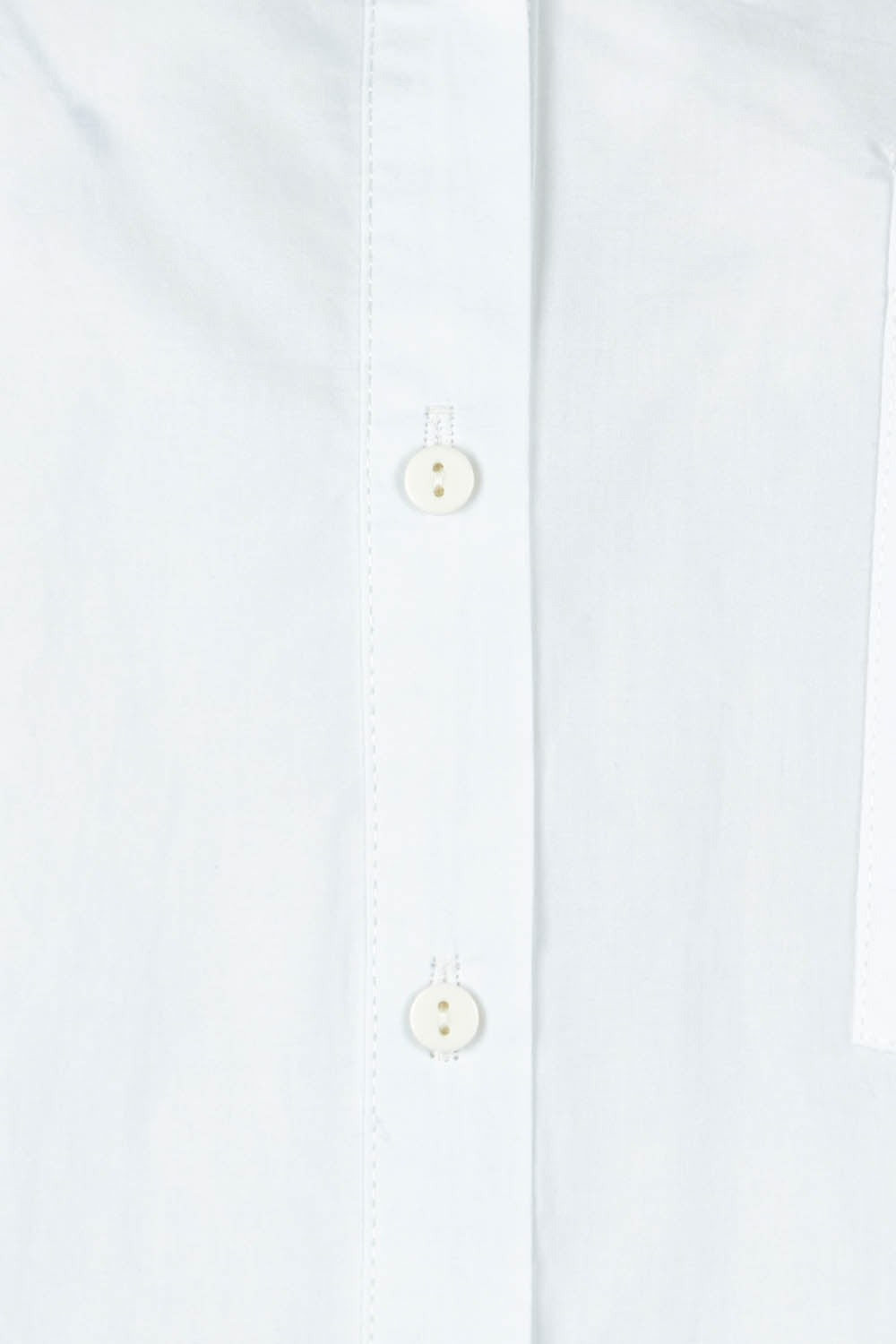 Product shot of the Mara Cotton Shirt in colour White (White), detail