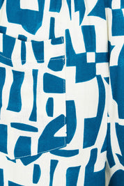Product shot of the Senorita Linen Blend Pant in colour Geoprint (Blue), detail