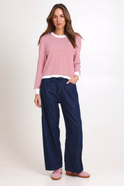 Model Madelinec wearing size 10 of the Goldie Jeans – Darkblue in colour Darkblue, from the front