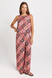 Model Genericm wearing size sample of the Sable Wide Leg Pant – Coco in colour Coco, from the front