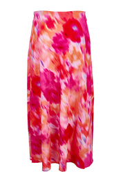 Product shot of the Mindy Skirt in colour Floral (Pink), from the back