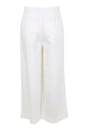 Product shot of the Saffra Relax Leg Jean – White in colour White, from the back