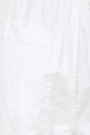 Product shot of the Saffra Relax Leg Jean – White in colour White, showing detail