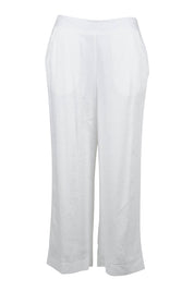 Product shot of the Parker Pant in colour White (White), from the front