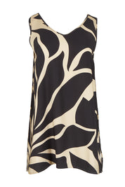Product shot of the Lana Tunic Tank in colour Floral (Black), from the front