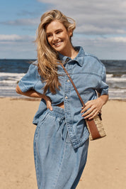 Model Genericm wearing size sample of the Quinn Cotton Shirt – Bluemed in colour Bluemed, from an angle