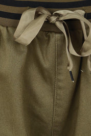 Product shot of the Dakota Denim Pant in colour Khaki (Green), detail