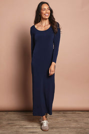 Model Amanda wearing size 10 of The Long Sleeve Comfort Maxi in colour Navy (Blue), from the front, showing the whole outfit