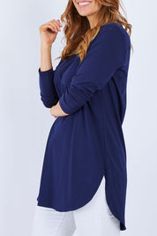 Model Laura wearing size 14 of The Cotton Long Sleeve Boyfriend Tee in colour Navy (Blue), from the front, cropped image