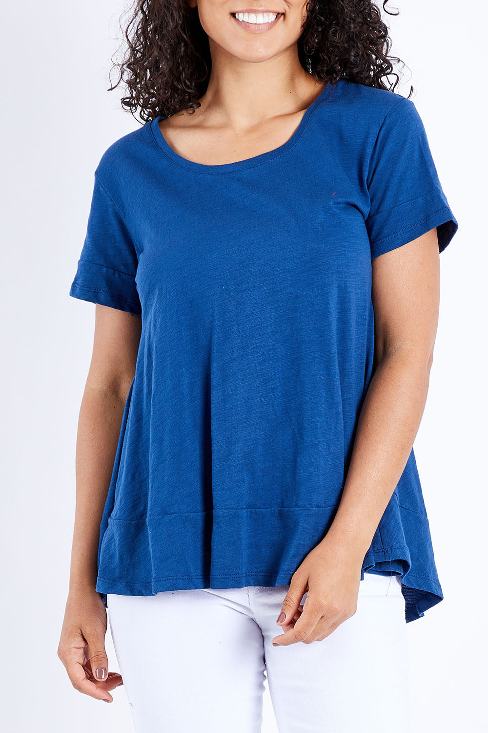 Model Pamela wearing size 10 of The Short Sleeve Swing Tee in colour Navy (Blue), from the front, cropped image