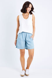 Model Andrea wearing size 10 of The Chambray Walk Short in colour Chambray (Blue), from the front, showing the whole outfit