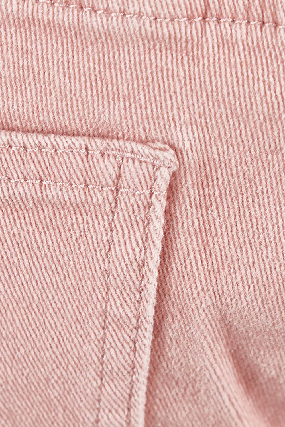 Product shot of The 5 Pocket Denim Short in colour Rosepink (Pink), detail
