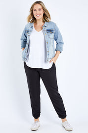 Model Jess wearing size 14 of The Full Length Best Seller Pant in colour Black (Black), from the front, showing the whole outfit