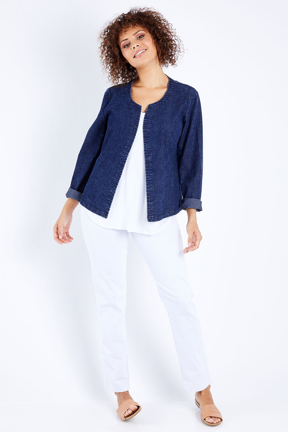 Model Lala wearing size 10 of The Collarless Denim Panel Jacket in colour Denimblue (Blue), from the front, showing the whole outfit