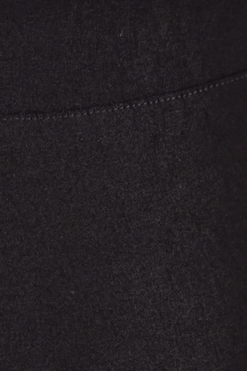 Product shot of The Brushed Bengaline Pant in colour Black (Black), detail