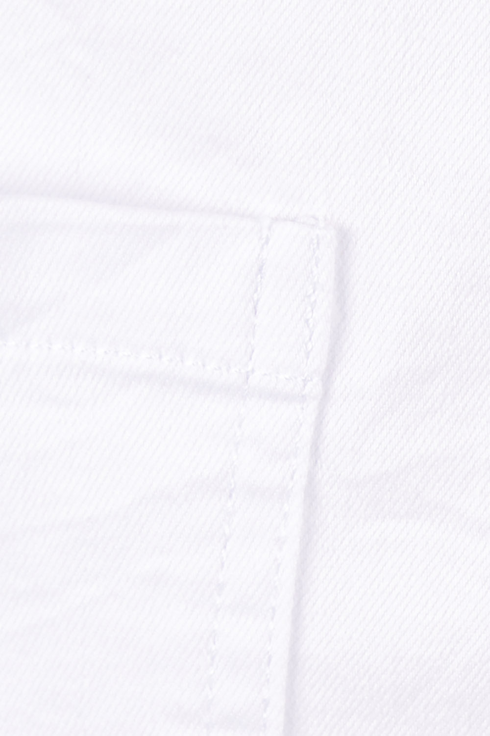 Product shot of The Bermuda Pull On Short in colour White (White), detail