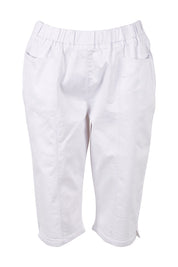 Product shot of The Bermuda Pull On Short in colour White (White), from the front