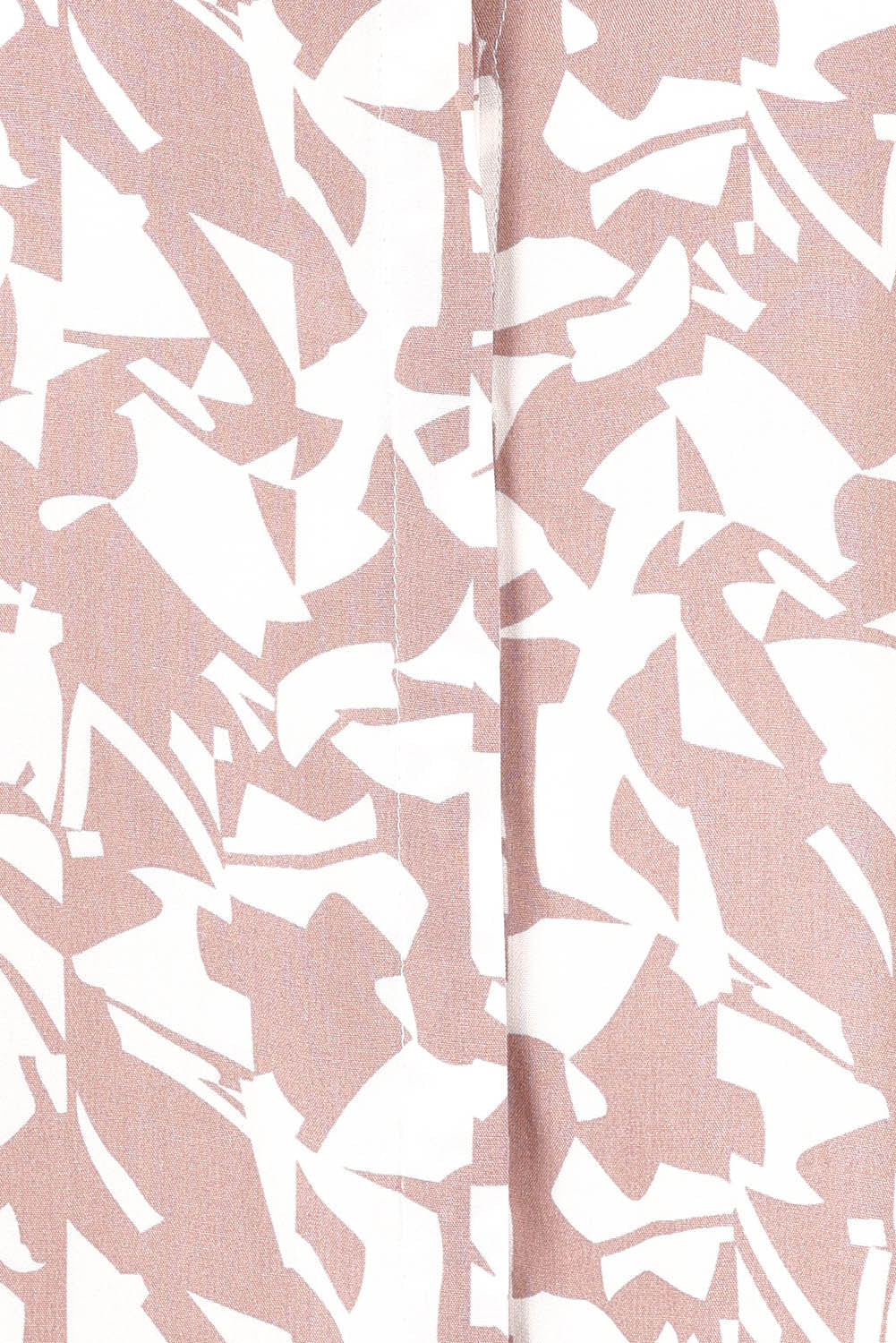 Product shot of The Perfect Relaxed Fit Shirt in colour Nudeblush (Pink), detail