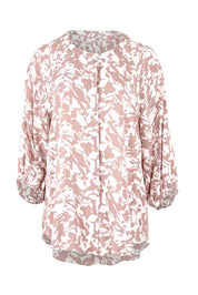 Product shot of The Perfect Relaxed Fit Shirt in colour Nudeblush (Pink), from the front