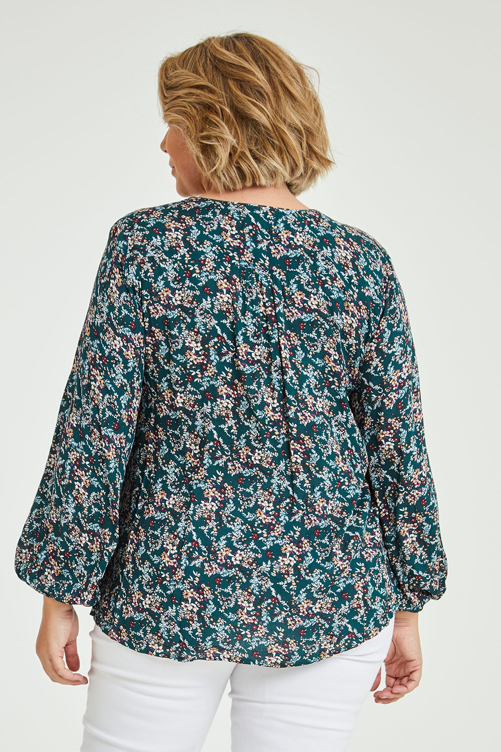 Preloved The V Neck Rayon Top - Fernfloral