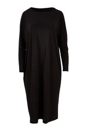 Product shot of The Recycled Long Sleeve Everyday Dress in colour Black (Black), from the front